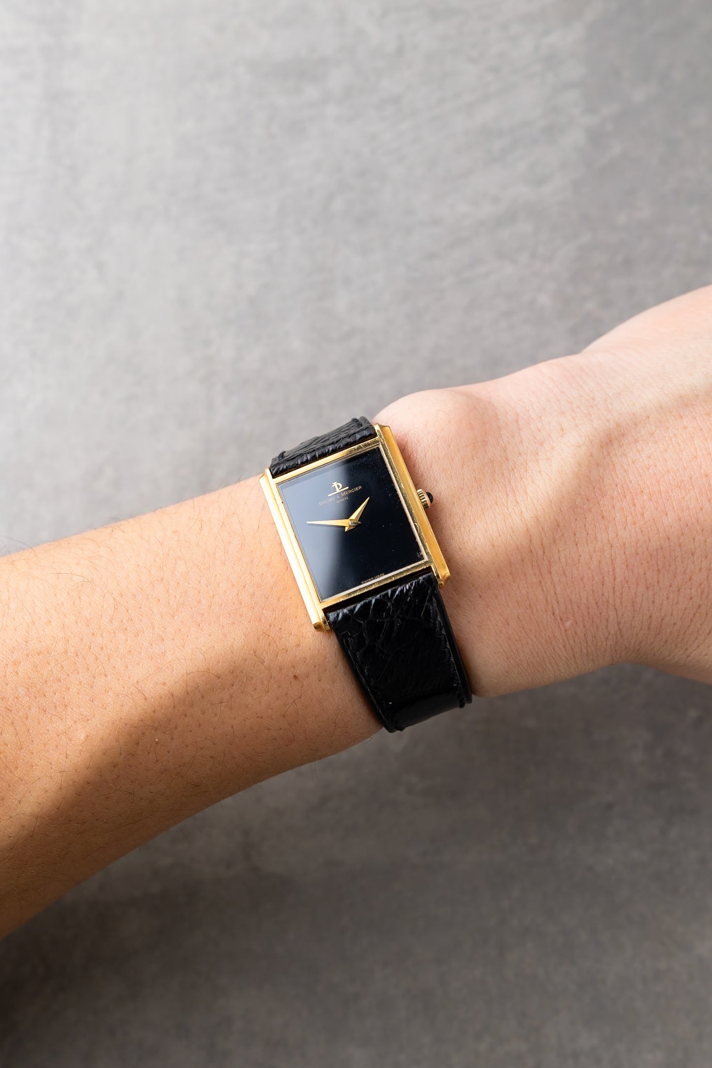 1980s Baume & Mercier 18K Mechanical Tank Ref. 37059