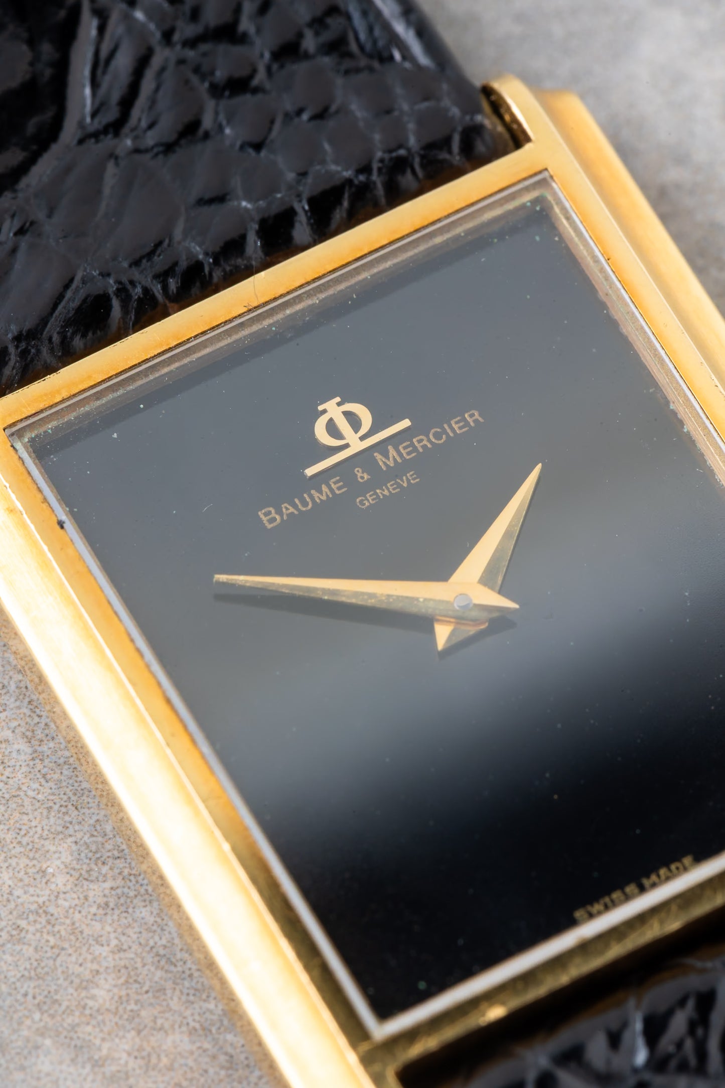 1980s Baume & Mercier 18K Mechanical Tank Ref. 37059