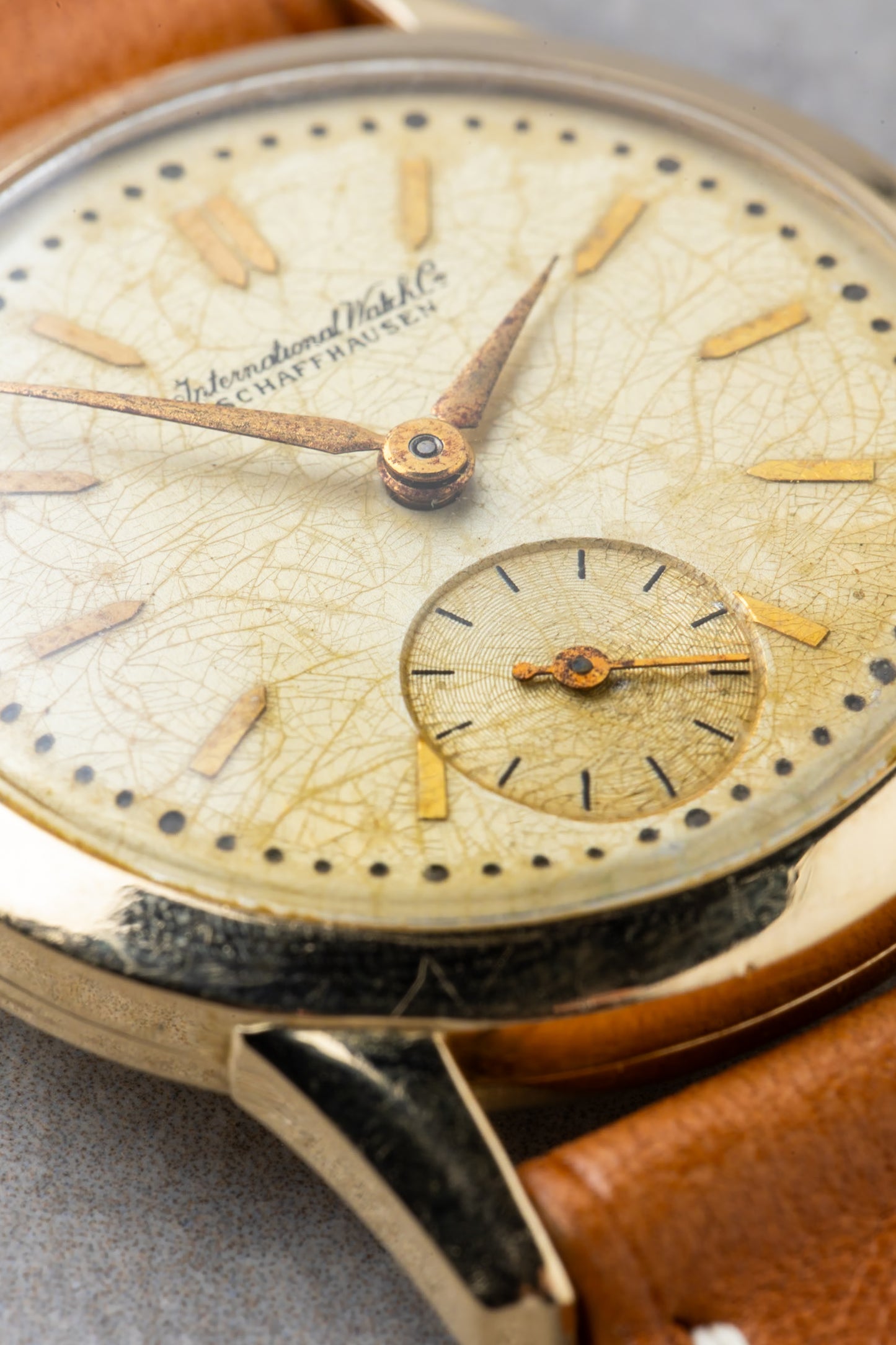 1947 IWC Calatrava Spider Dial Cal.88 Hand Wind 14K Solid Gold