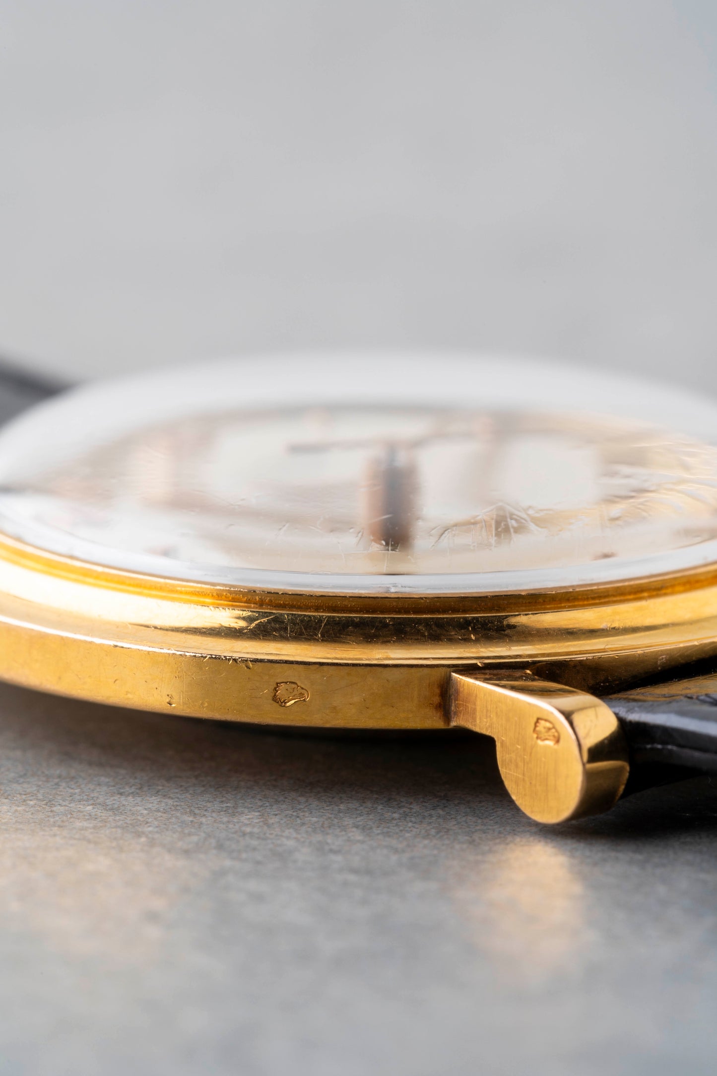 1950s Jaeger LeCoultre 18K Solid Gold Hand Winding