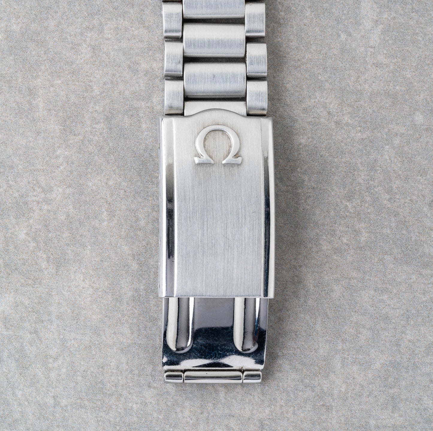 1969 Omega Speedmaster Professional Pre-Moon Tropical DON Bezel Ref. 145.022-69 ST