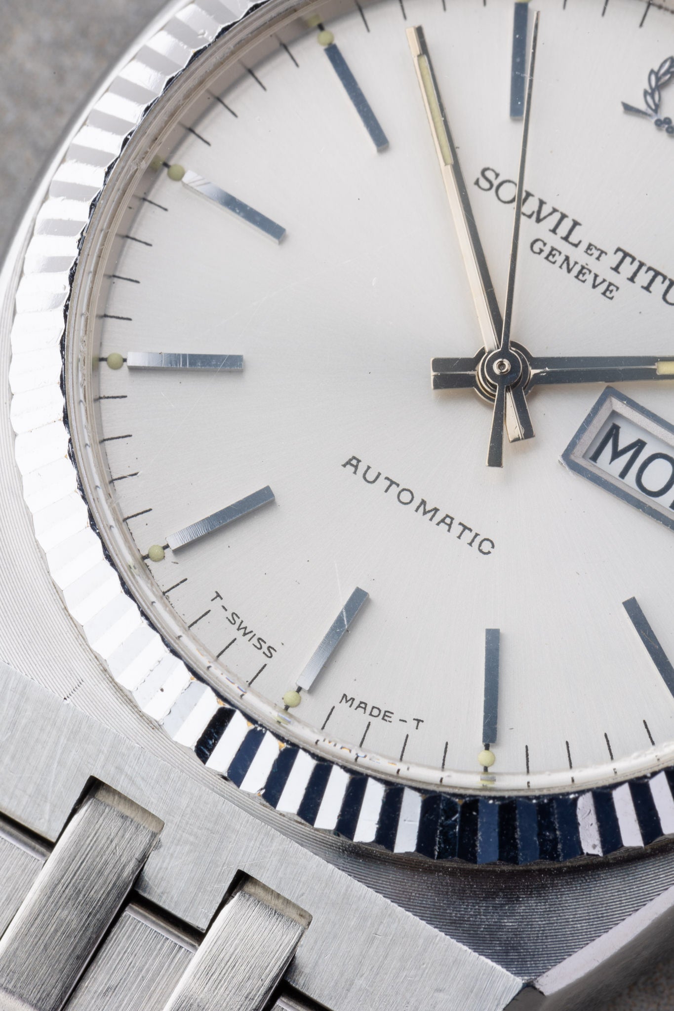 1970s Solvil et Titus Automatic Day Date "Oyster Quartz"