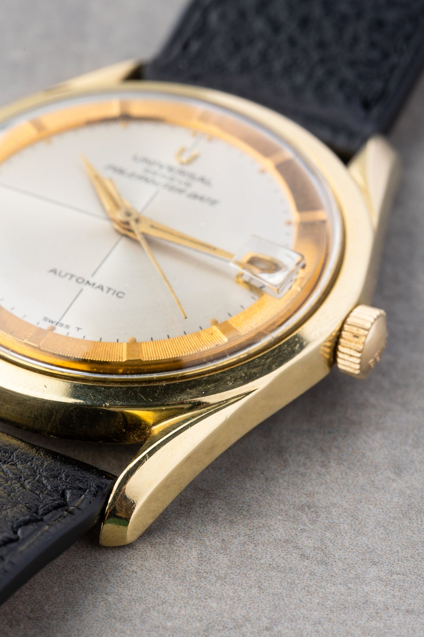 1965 Universal Genève Polerouter Date Automatic Microtor Ref. 869102/11