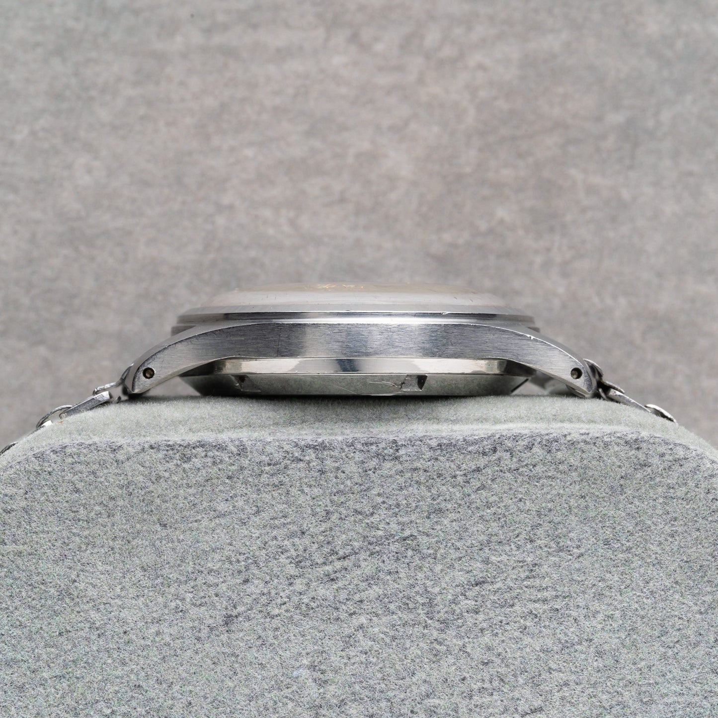 "Tropical" Eterna Automatic