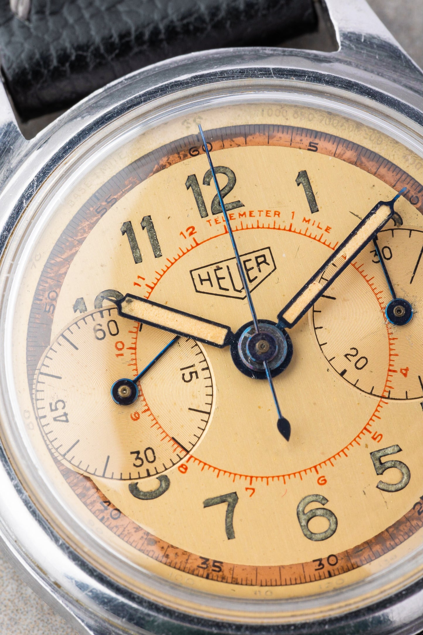 1940s Heuer Big Eyes Chronograph Ref. 59818 With Salmon Dial