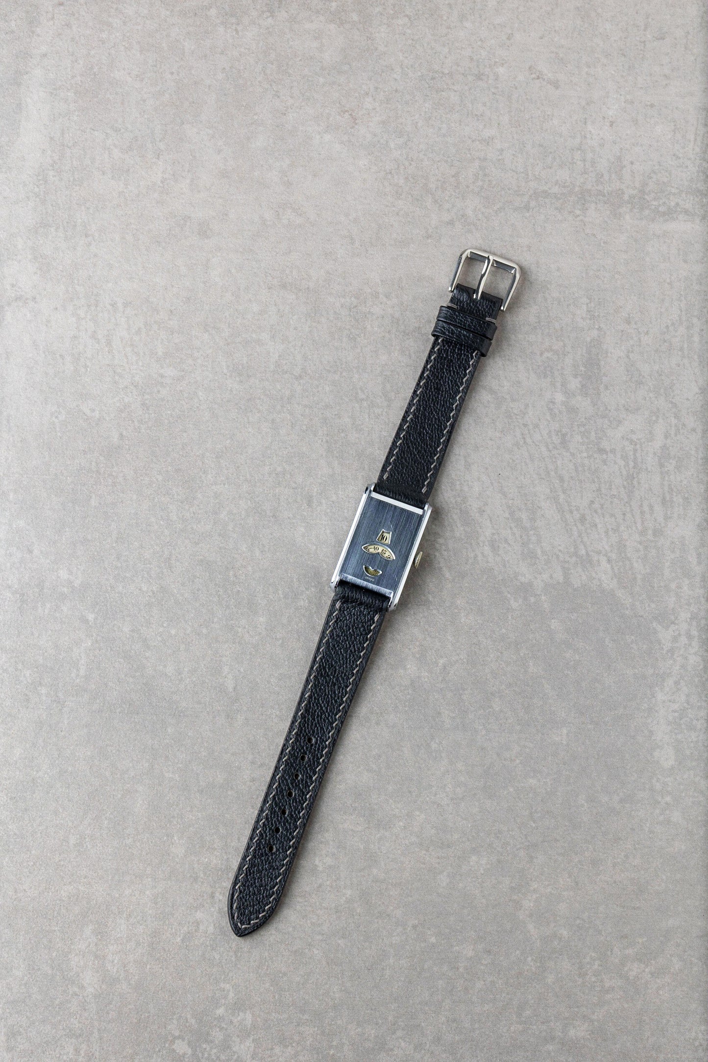 1930s Laco Jump Hour Tank