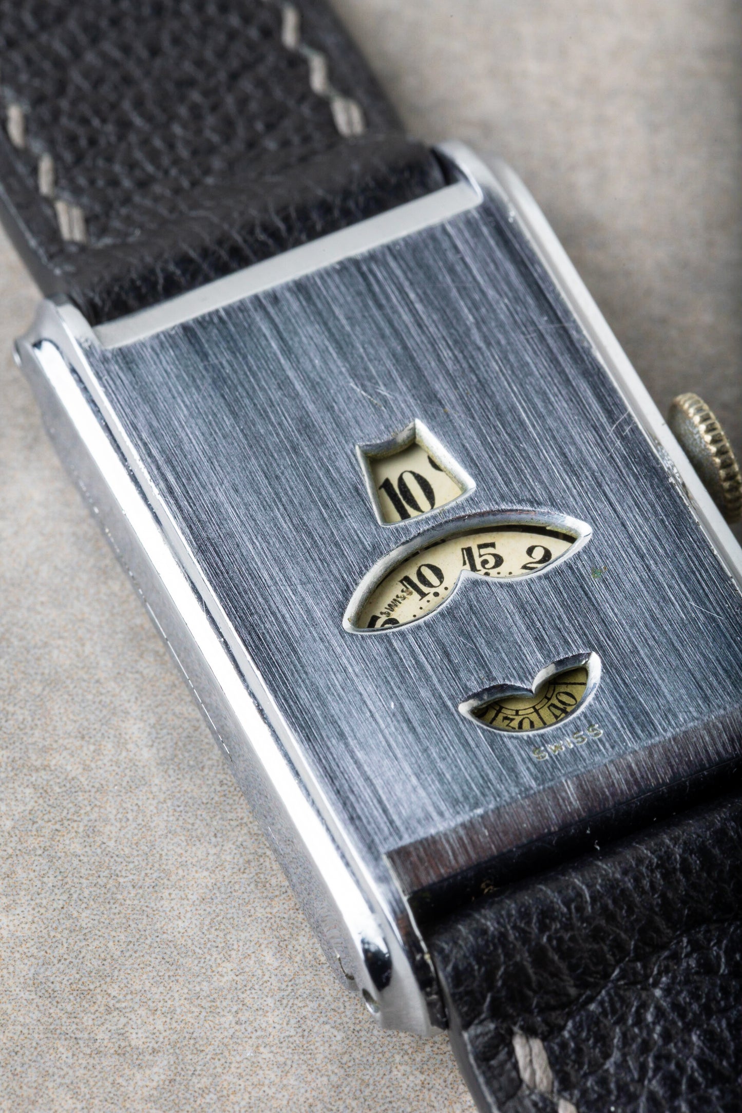 1930s Laco Jump Hour Tank