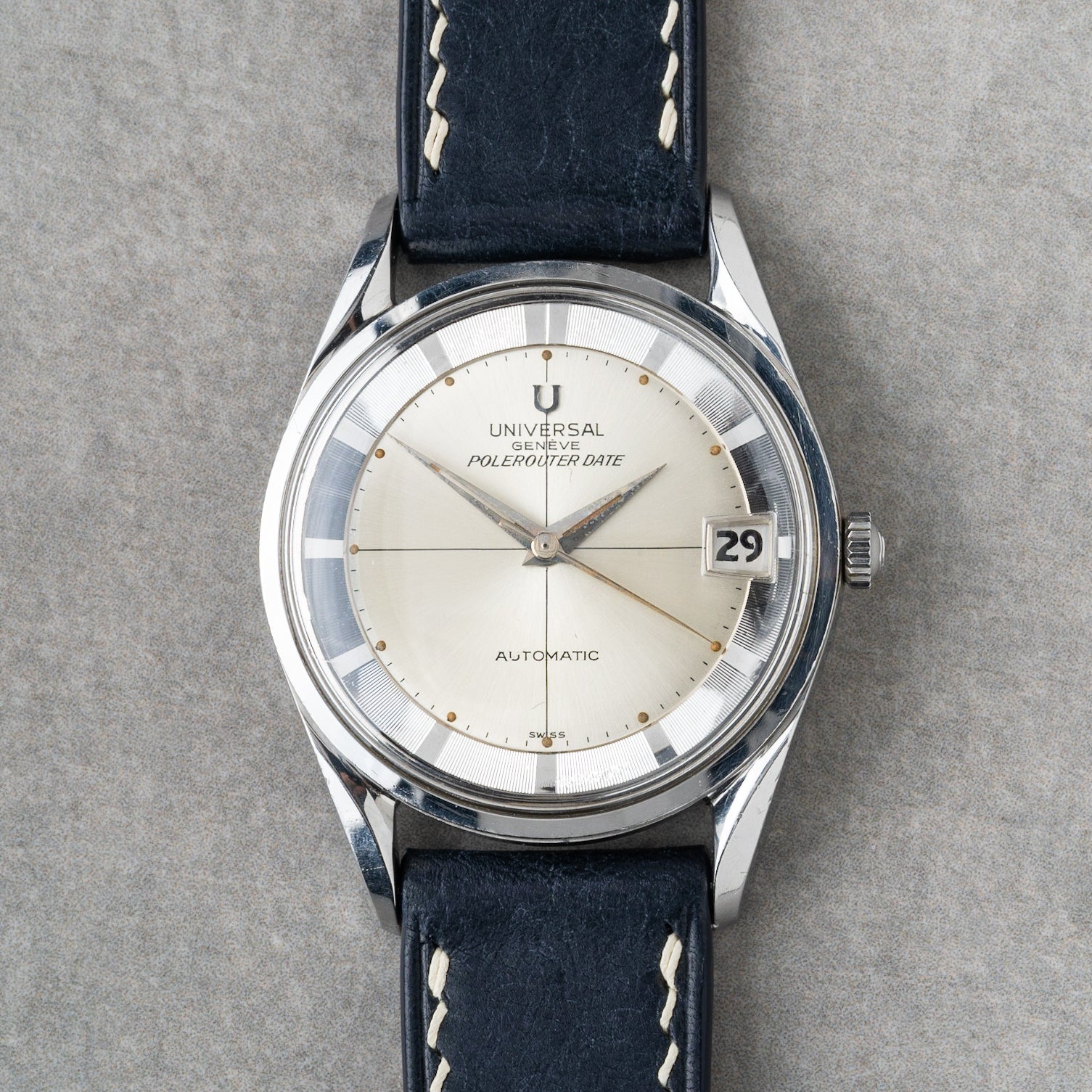Universal Genève Polerouter Date Ref. 204610-6 – VINTAGE TIMEPIECE