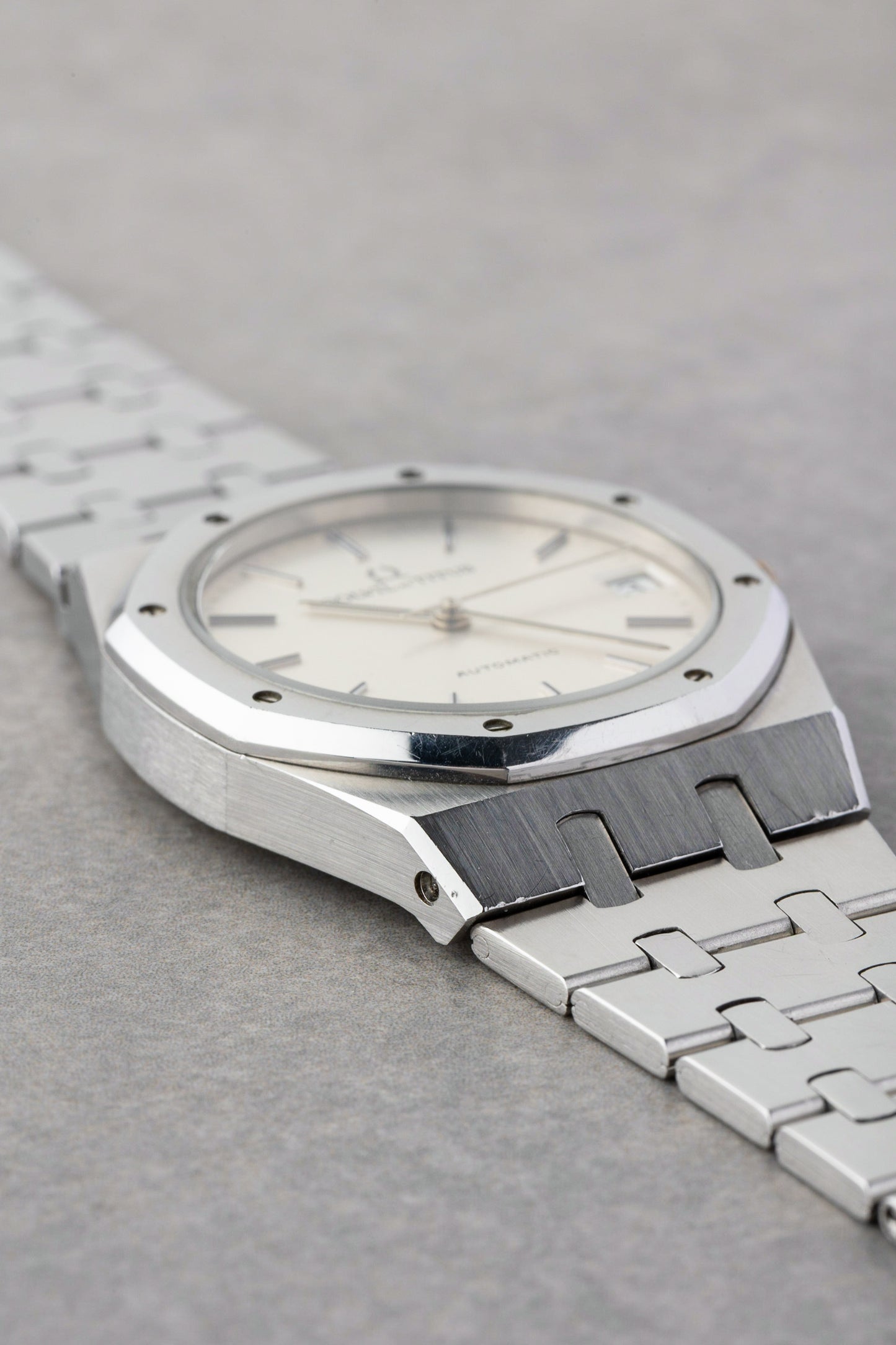 1979 Solvil et Titus “Royal Oak” Automatic Date Ref. WG 2122