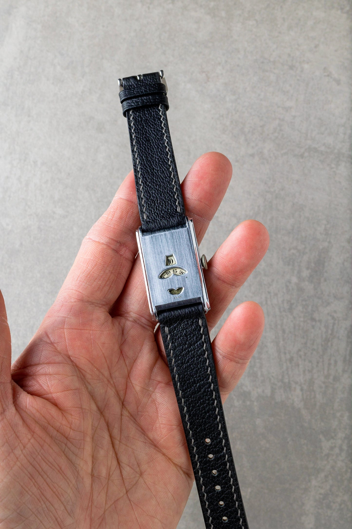 1930s Laco Jump Hour Tank