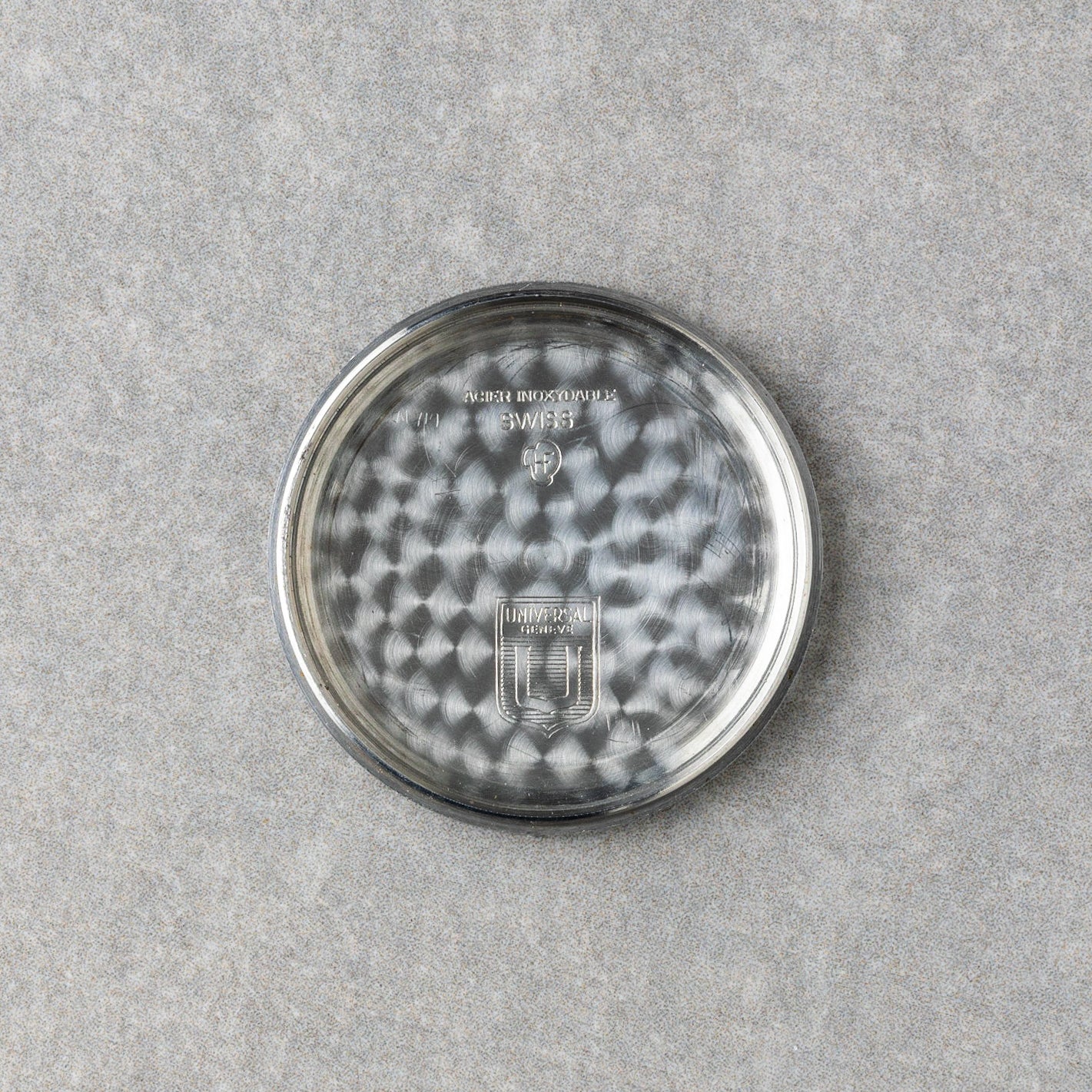 1960 "Tropical" Universal Genève Polerouter Date Automatic Microtor Ref. 204610-2