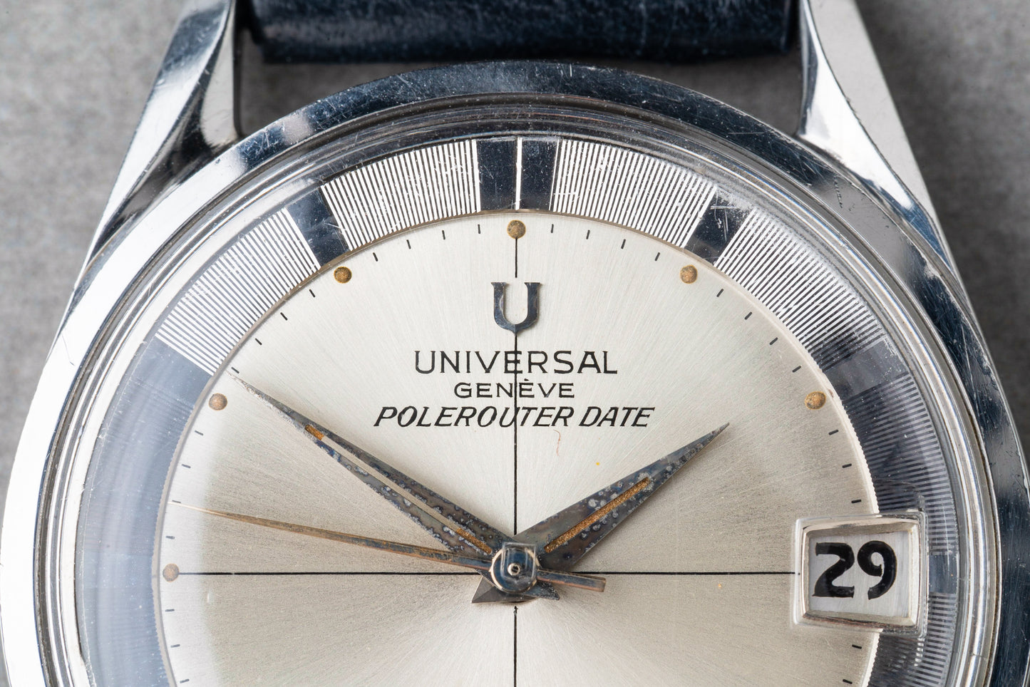 Universal Genève Polerouter Date Ref. 204610-6