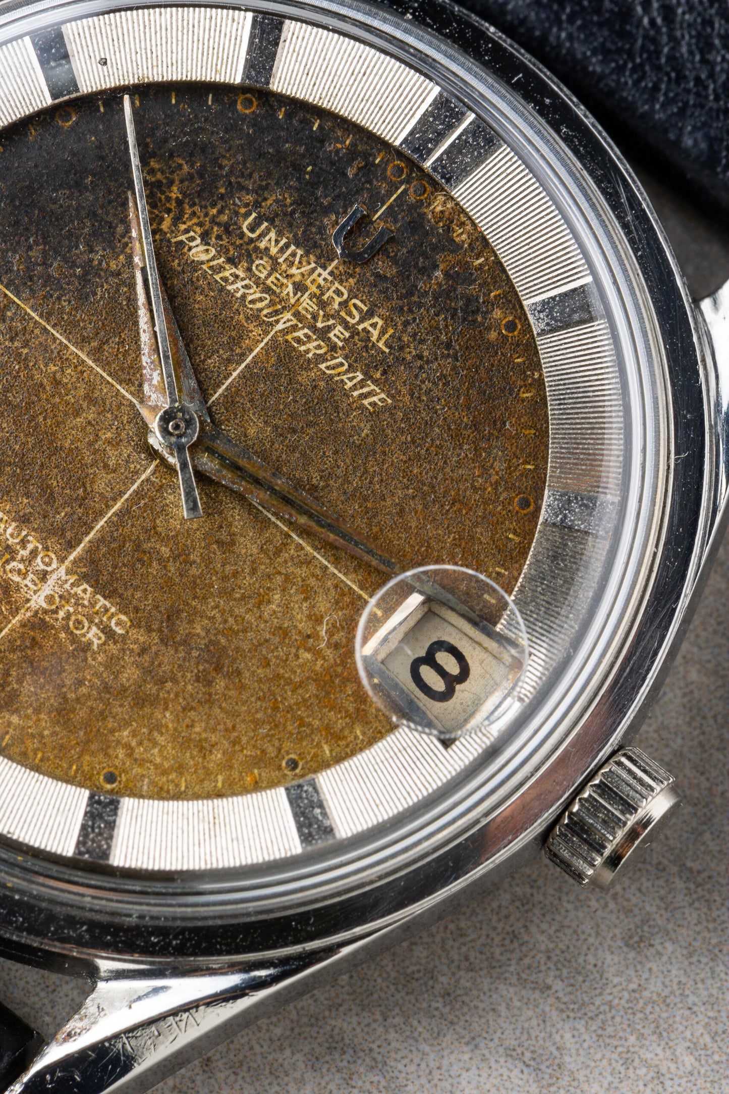 1959 "Tropical" Universal Genève Polerouter Date Automatic Microtor Ref. 204503/2BD