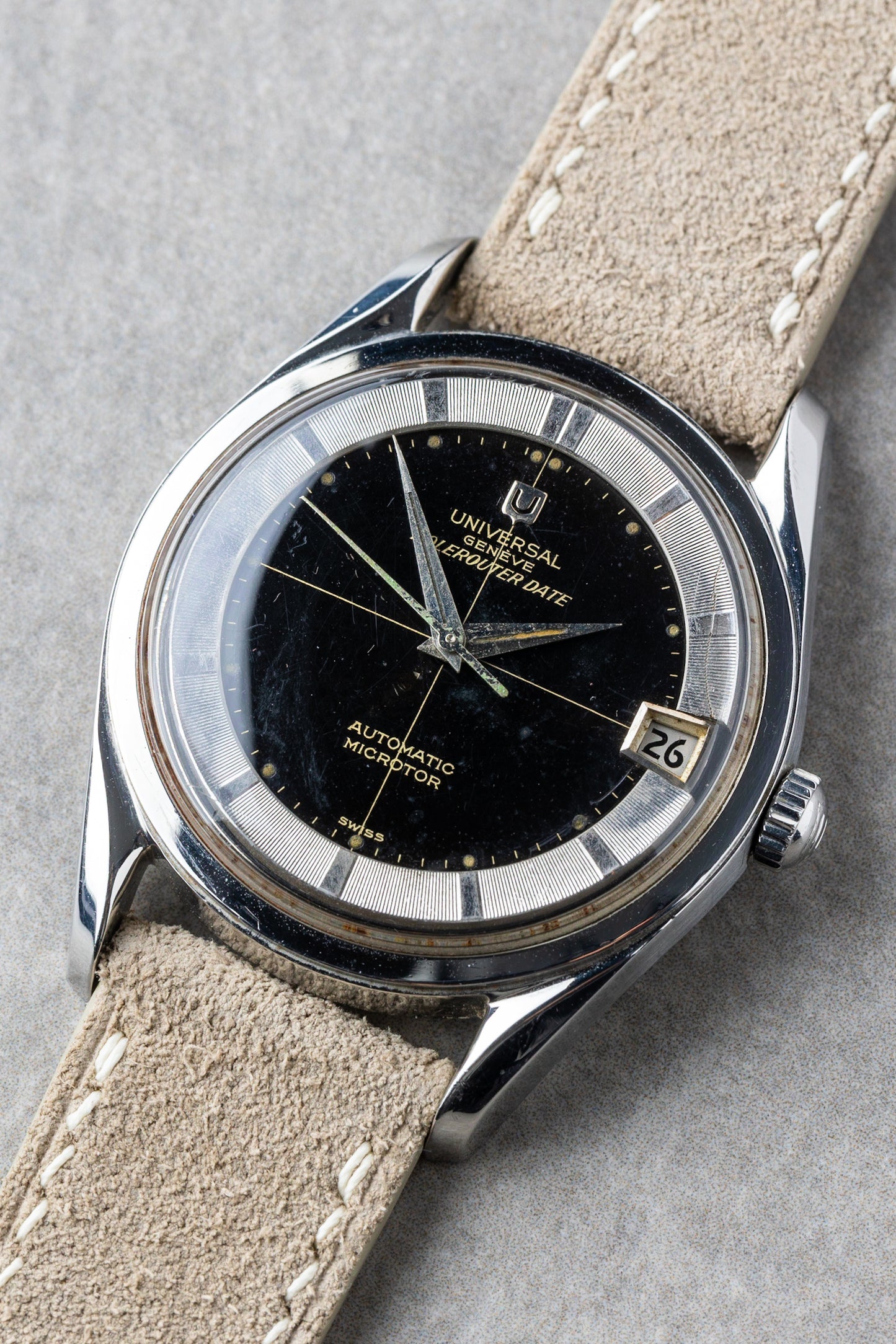 1960 "Black Gilt Spider" Universal Genève Polerouter Date Automatic Microtor Ref. 204503-2