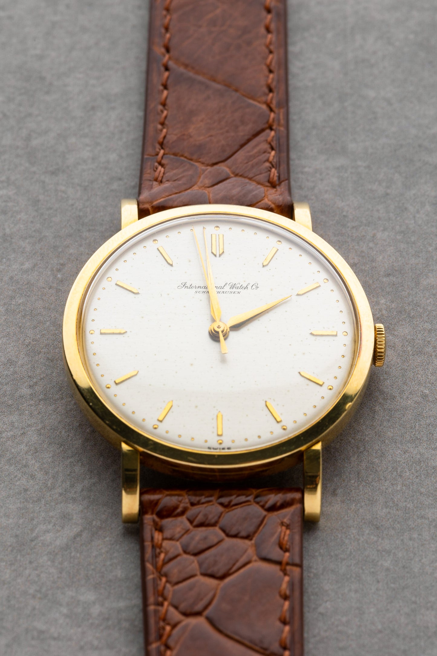 1955 IWC Cal.89 Hand Wind 18K Solid Gold