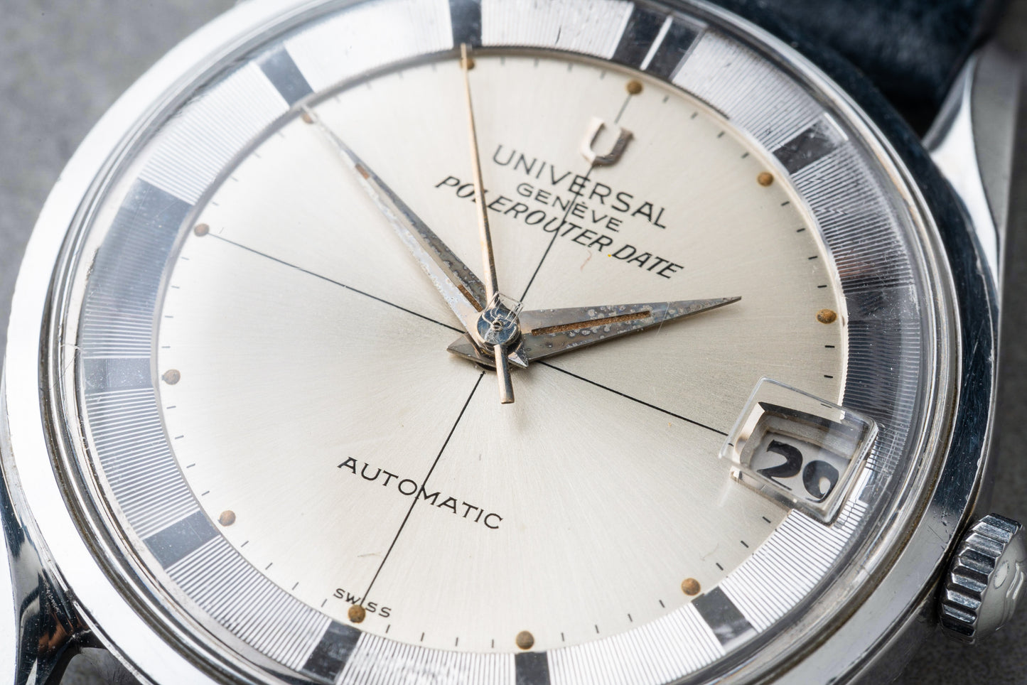 Universal Genève Polerouter Date Ref. 204610-6